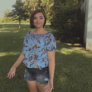 Meet your Posher, Elania